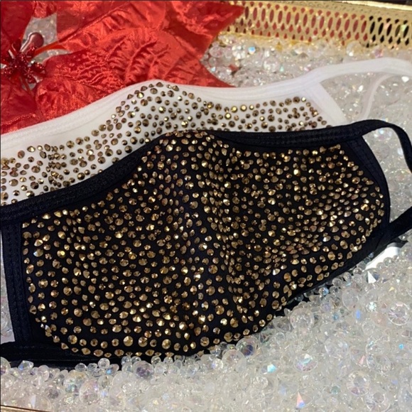 RESTOCKED - Crystal Bling Face Masks - Gold Bling - Picture 1 of 16